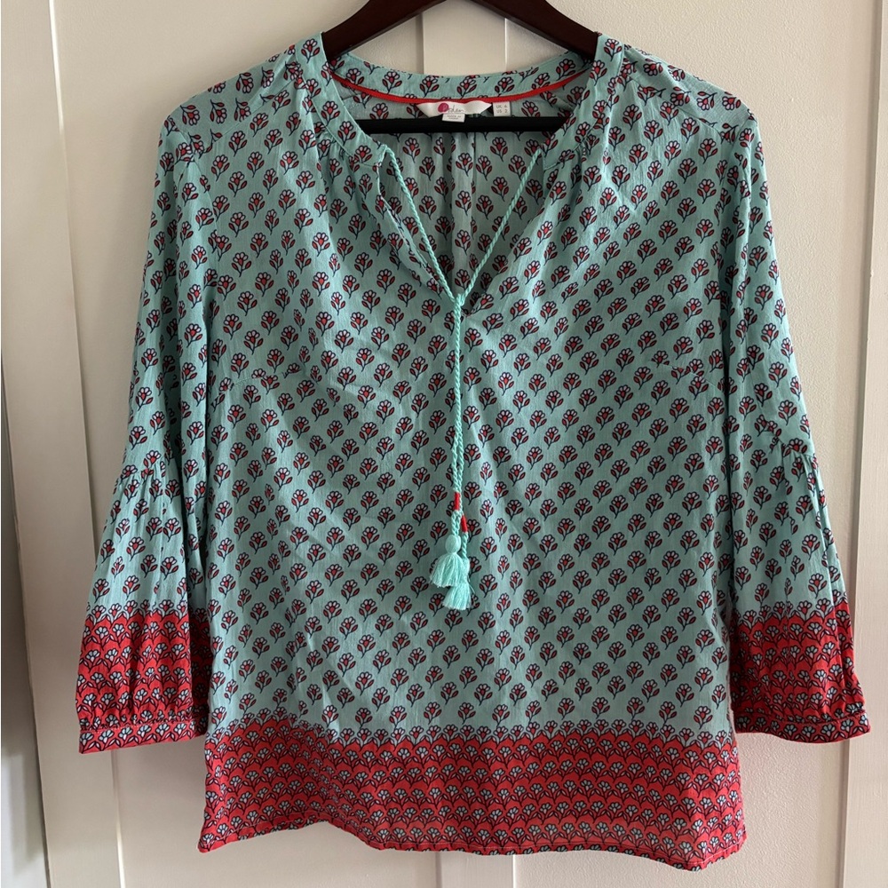 Boden Tassel V-neck Floral Patterned Cotton Top